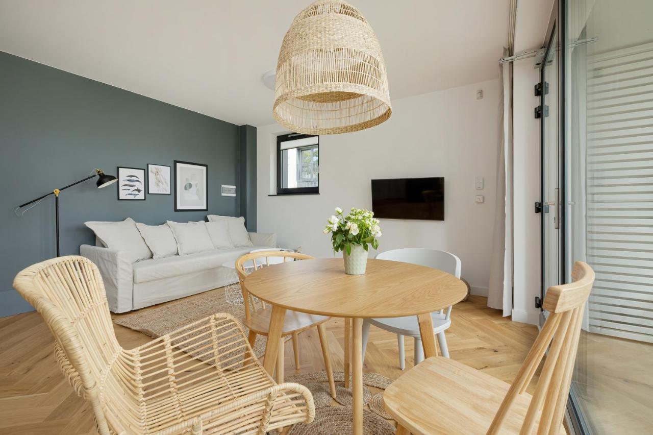 Lovesea Apartments Rewal Eksteriør billede